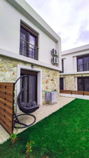 Selene Villa Nikiti